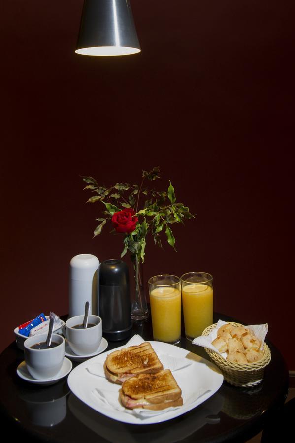 W Motel (Adults Only) Конгоньяс Экстерьер фото