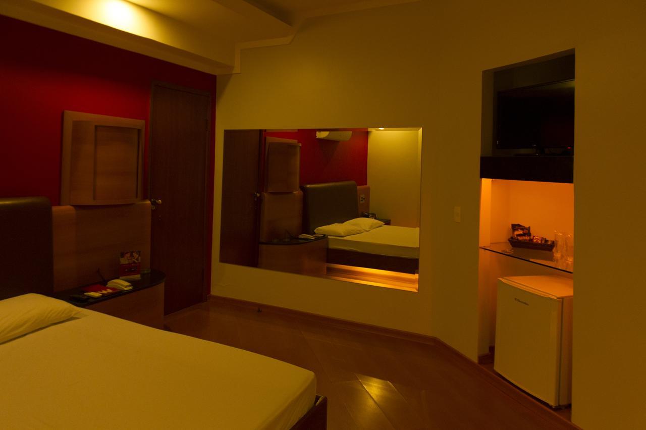 W Motel (Adults Only) Конгоньяс Экстерьер фото