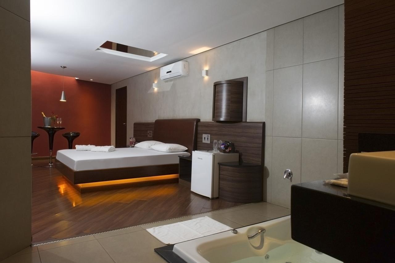 W Motel (Adults Only) Конгоньяс Экстерьер фото